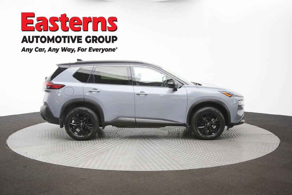 Used 2023 Nissan Rogue SV w/ SV Premium B Package AWD/4WD image 42