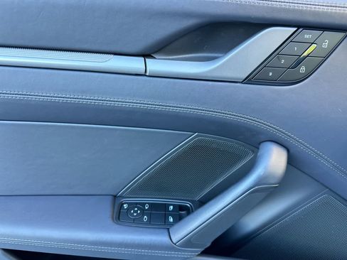 Used 2025 Porsche 911 Carrera image 11