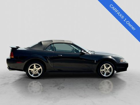 Used 2001 Ford Mustang Cobra RWD image 8