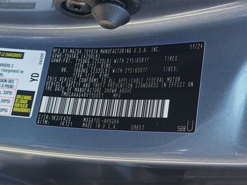 Used 2024 Toyota Corolla Cross LE FWD image 36