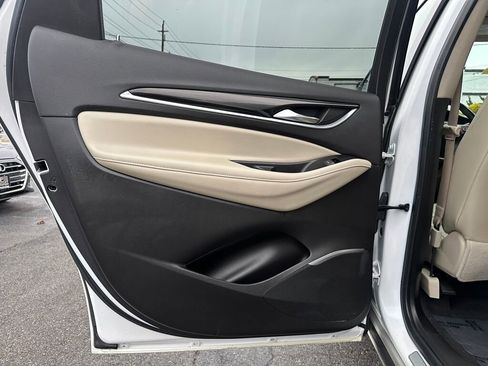 Used 2020 Buick Enclave Premium w/ Sun and Sites Package image 24