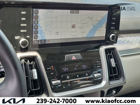 Used 2023 Kia Sorento S w/ Panoramic Sunroof Package FWD image 29