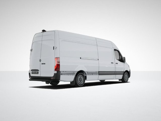 Used 2025 Mercedes-Benz Sprinter 2500 image 21