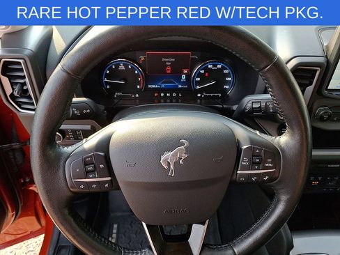 Used 2022 Ford Bronco Sport Outer Banks w/ Tech Package AWD/4WD image 18