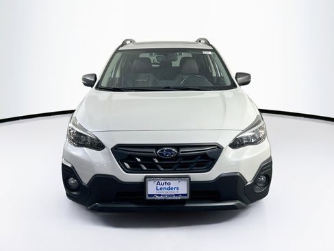 Used 2022 Subaru Crosstrek 2.5i Sport w/ Moonroof Package image 2