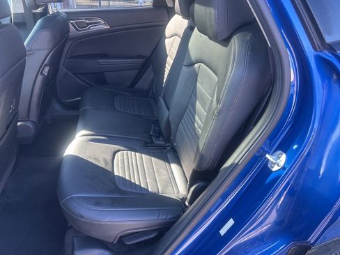 Certified 2023 Kia Sportage SX image 10