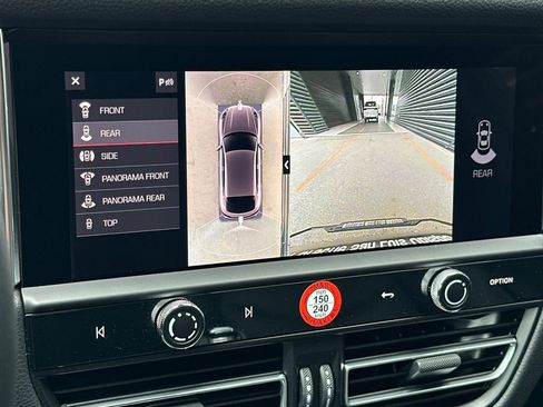 New 2025 Porsche Macan image 24