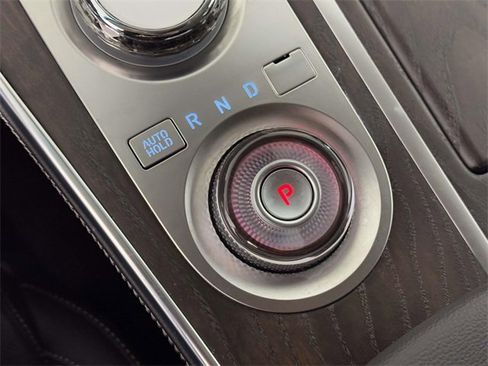 Used 2023 Genesis GV80 2.5T image 32