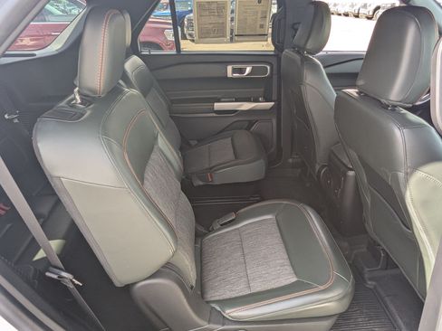 Used 2022 Ford Explorer Timberline AWD/4WD image 30
