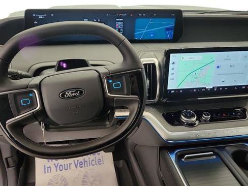 New 2025 Ford Expedition Tremor image 15