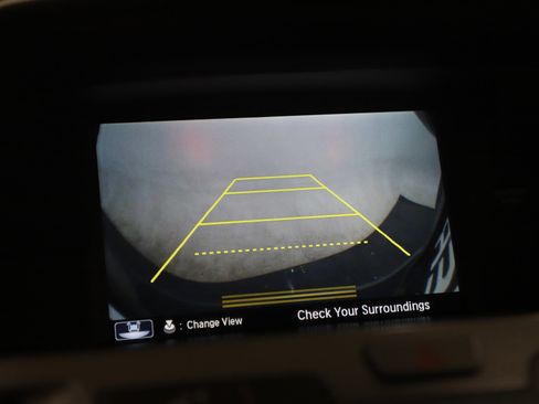 Used 2016 Honda Odyssey Touring Elite image 37