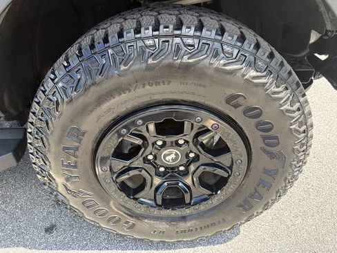 Used 2022 Ford Bronco Wildtrak AWD/4WD image 12