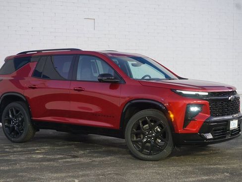 New 2026 Chevrolet Traverse RS w/ LPO, Floor Liner Package image 3