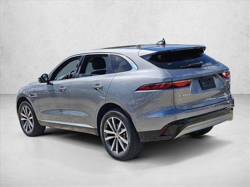 Used 2021 Jaguar F-PACE image 8