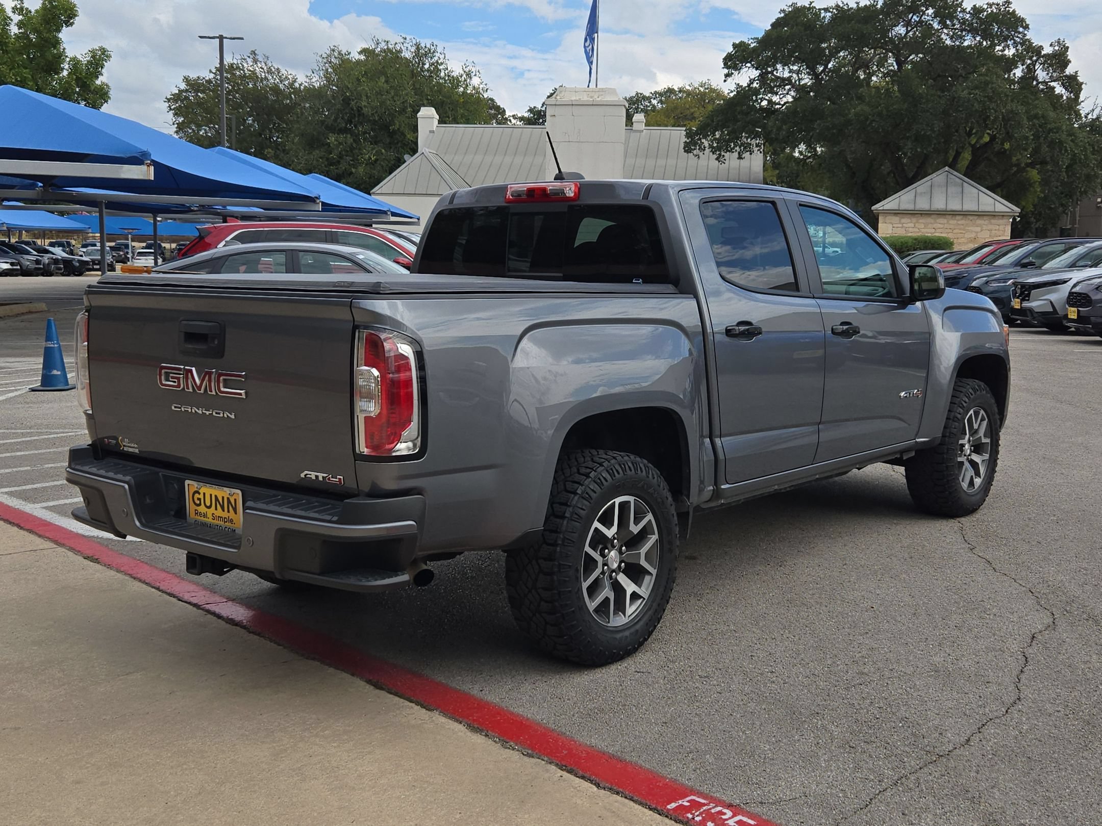 Used 2021 GMC Canyon AT4 w/ Driver Alert Package AWD/4WD image 3