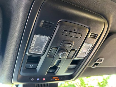 Used 2024 GMC Yukon Denali AWD/4WD image 62