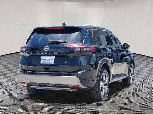 Used 2024 Nissan Rogue SL w/ SL Premium Package FWD image 4