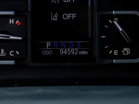 Used 2018 Toyota Tundra Platinum image 20