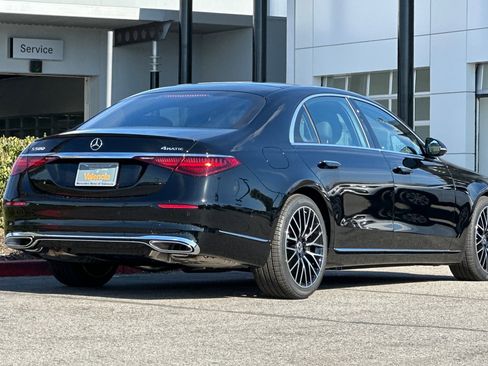 New 2025 Mercedes-Benz S 580 4MATIC Sedan image 6