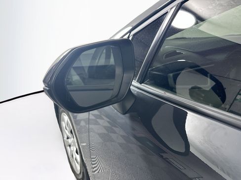 Used 2025 Toyota Corolla LE image 10