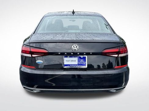 Used 2021 Volkswagen Passat 2.0T S FWD image 5