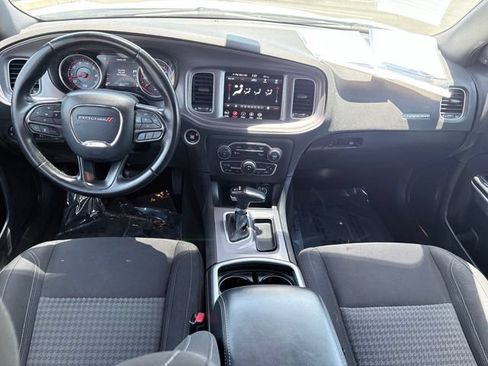 Used 2023 Dodge Charger SXT RWD image 9