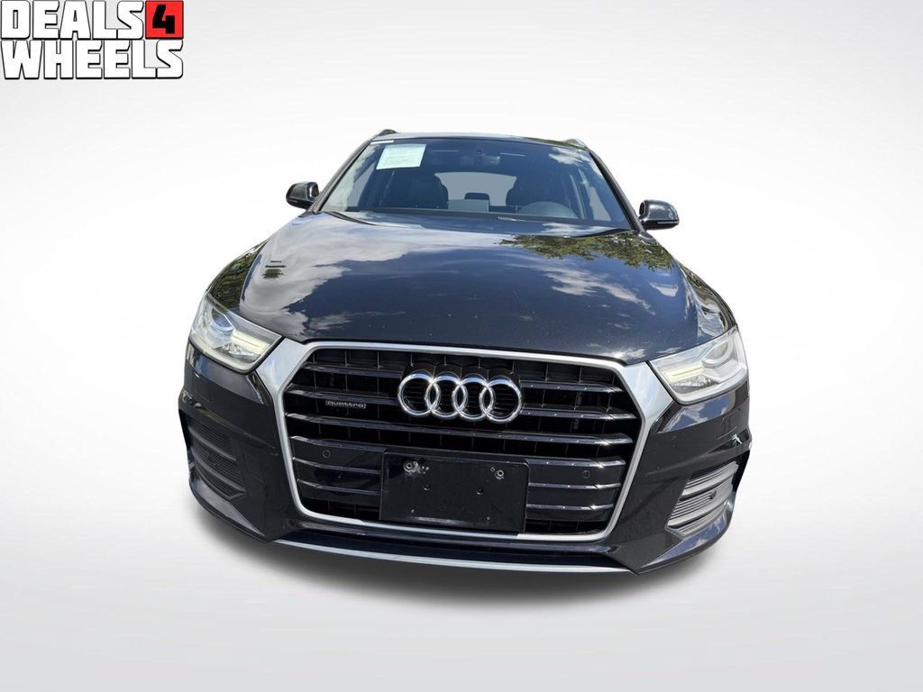 Used 2017 Audi Q3 2.0T Premium Plus w/ Premium Plus Package AWD/4WD image 10