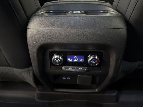 New 2026 GMC Acadia AT4 w/ LPO, Floor Liner Package AWD/4WD image 22