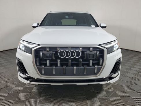 Used 2025 Audi Q7 3.0T Premium AWD/4WD image 2