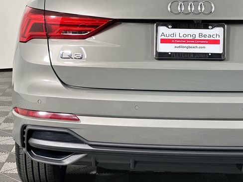 Used 2022 Audi Q3 2.0T Premium AWD/4WD image 17