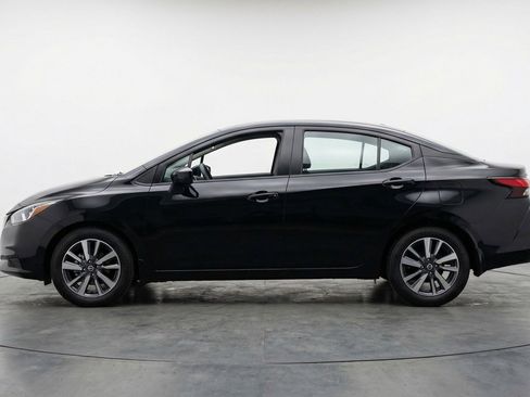 Used 2025 Nissan Versa SV FWD image 5