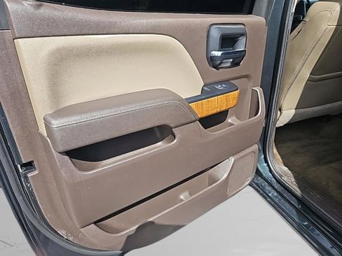 Used 2018 GMC Sierra 1500 SLT w/ Enhanced Driver Alert Package image 25