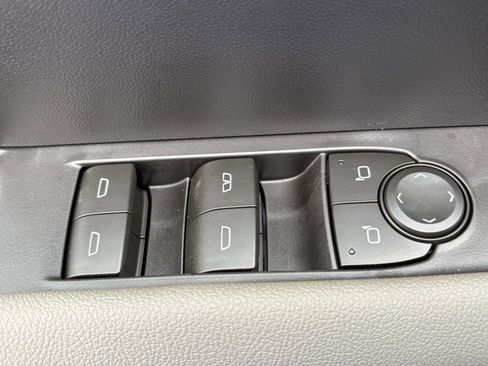 New 2026 Chevrolet Colorado ZR2 AWD/4WD image 31