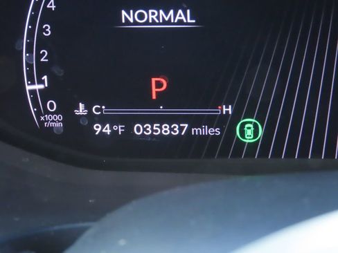 Used 2023 Acura MDX SH-AWD w/ Technology Package image 20