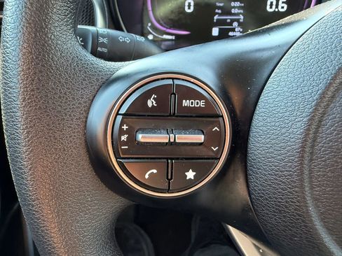 Used 2024 Kia Soul LX w/ Option Group 015 FWD image 13