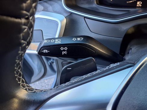 Used 2024 Audi A6 Premium Plus image 10