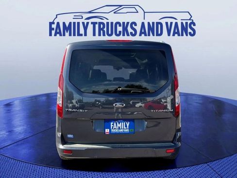 Used 2014 Ford Transit Connect Titanium image 4