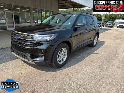 Used 2026 Ford Explorer Active w/ Active Comfort Package RWD image 3
