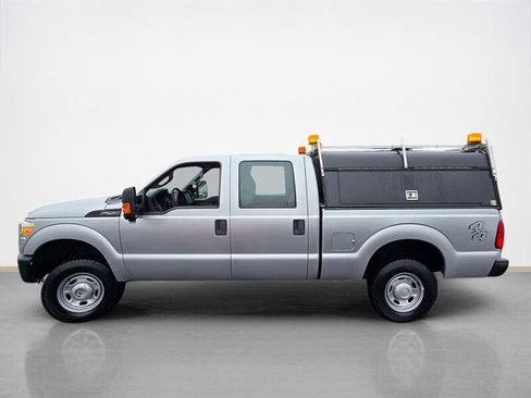 Used 2016 Ford F250 XL w/ Power Equipment Group image 7