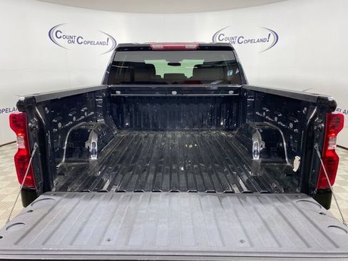 Certified 2022 Chevrolet Silverado 1500 LT AWD/4WD image 26