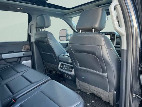 Used 2023 Ford F250 Lariat w/ Lariat Ultimate Package image 21
