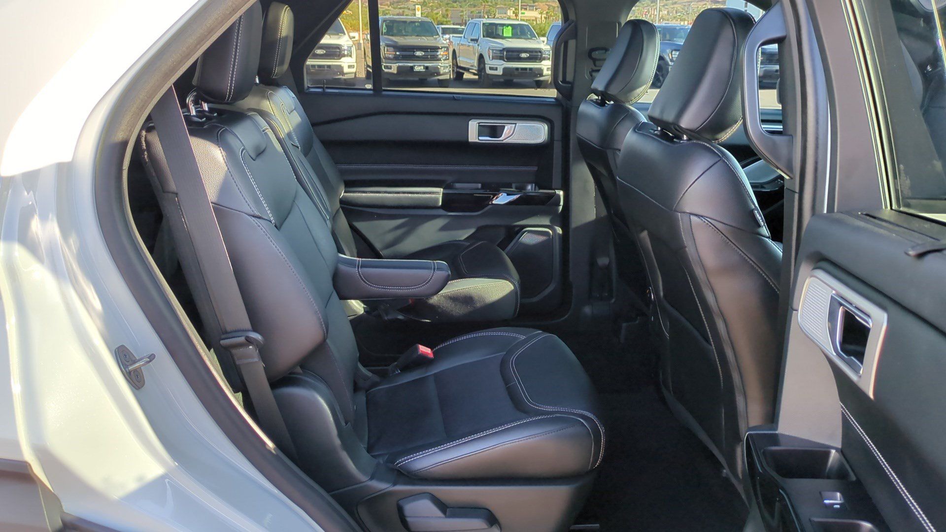 Used 2023 Ford Explorer ST w/ Equipment Group 401A AWD/4WD image 34