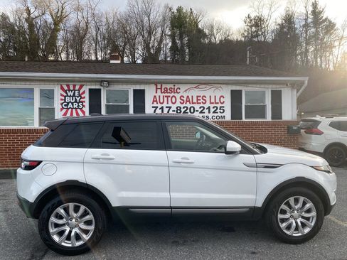 Used 2015 Land Rover Range Rover Evoque Pure image 4