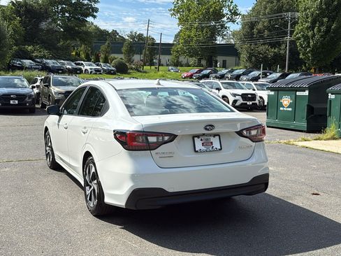 Used 2025 Subaru Legacy Premium AWD/4WD image 8