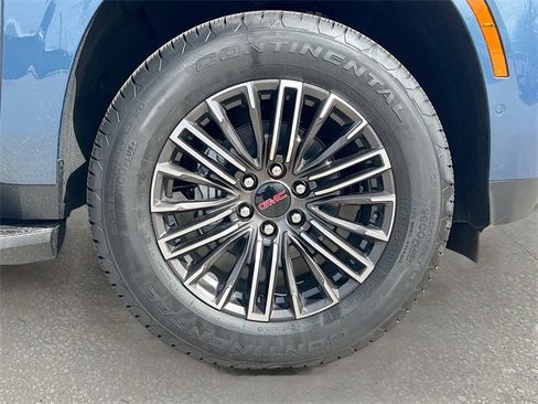 New 2026 GMC Yukon Elevation w/ LPO, Floor Liner Package image 19