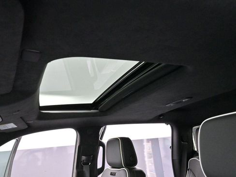 Used 2024 GMC Sierra 1500 AT4X image 28