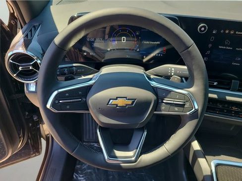 New 2026 Chevrolet Equinox LT w/ Safety and Technology Package image 39