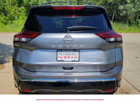 Certified 2026 Nissan Rogue Platinum w/ Platinum Premium Package AWD/4WD image 4