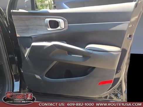 Used 2023 Kia Sorento S AWD/4WD image 14