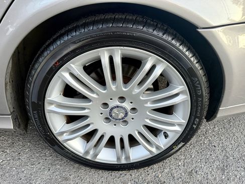 Used 2008 Mercedes-Benz E 350 Luxury image 10